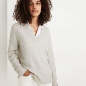 Madewell Bartlett Women's V-Neck Sweater - Light Gray size small